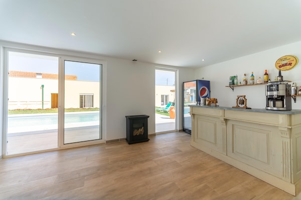 Foto van Landelijk vakantiehuis met zwembad
 - Vakantiehuis in Netos Almagreira - Facilities