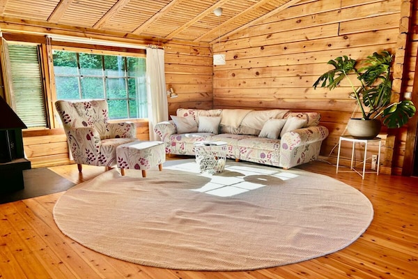 Foto van Blokhut op een afgelegen locatie - Vakantiehuis in Ulricehamn - Untagged