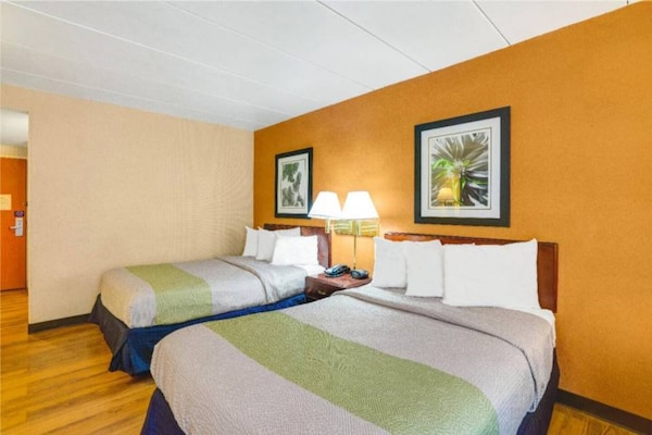 Foto van 2 tweepersoonsbedden | Niet roken - Vakantiehuis in MILFORD - BedRoom