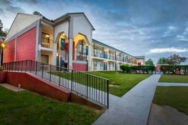 Foto van 2 tweepersoonsbedden | Rookvrij - Vakantiehuis in Gainesville - ExteriorSummer