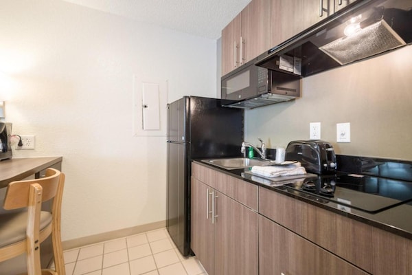 Foto van 2 tweepersoonsbedden (queensize) | Roken mogelijk - Vakantiehuis in Duluth - Facilities