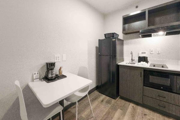 Foto van 1 tweepersoonsbed (queensize) | Rookvrij - Vakantiehuis in Tucker - Kitchen