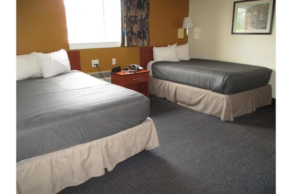 Foto van 2 tweepersoonsbedden | Roken toegestaan, Keuken - Vakantiehuis in Richmond VA - BedRoom