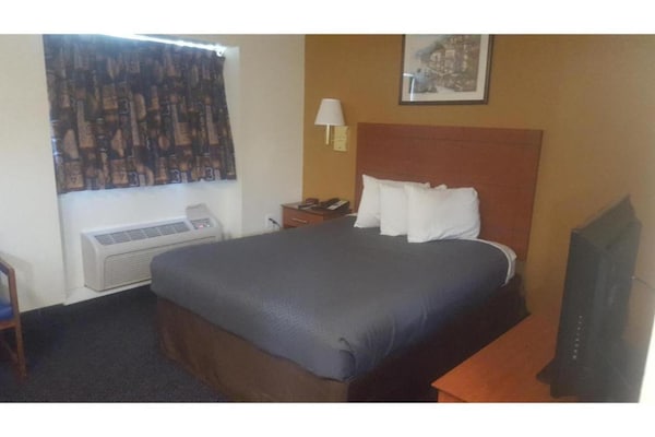 Foto van 1 tweepersoonsbed (queensize) | Roken toegestaan, Keuken - BedRoom