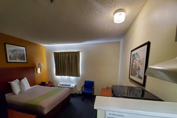 Foto van 1 tweepersoonsbed (queensize) | Rookvrij, Keuken - Vakantiehuis in Richmond VA - BedRoom