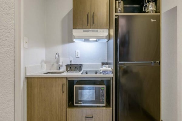 Foto van 2 tweepersoonsbedden | Rookvrij, Keuken - Vakantiehuis in Columbus GA - Kitchen