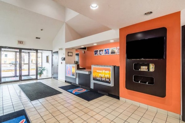 Foto van 2 tweepersoonsbedden | Rookvrij - Vakantiehuis in Harvey - FloorPlan