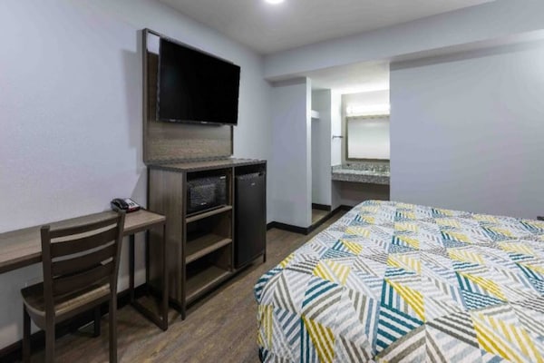 Foto van 1 tweepersoonsbed (queensize) | Rookvrij, Keuken - Vakantiehuis in Hickory - BedRoom