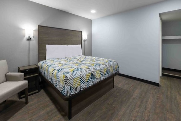 Foto van 1 kingsize bed | Roken toegestaan, Keuken - Vakantiehuis in Hickory - BedRoom
