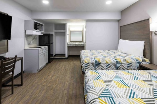 Foto van 2 tweepersoonsbedden (queensize) | Roken toegestaan, Keuken - Kitchen
