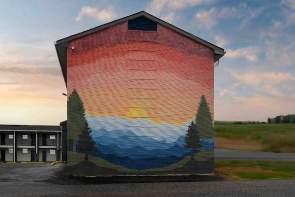 Foto van 2 tweepersoonsbedden (queensize) | Niet-roken, koelkast - ExteriorSummer