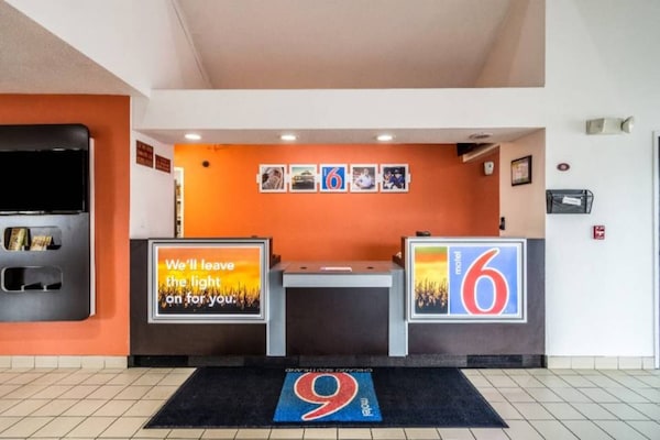 Foto van 1 tweepersoonsbed (queensize) | Roken toegestaan - Vakantiehuis in Harvey - FloorPlan