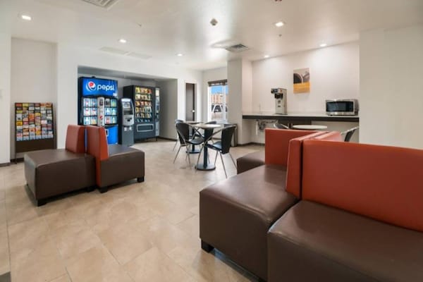 Foto van 2 tweepersoonsbedden (queensize) | Rookvrij - Vakantiehuis in Corpus Christi TX - FloorPlan