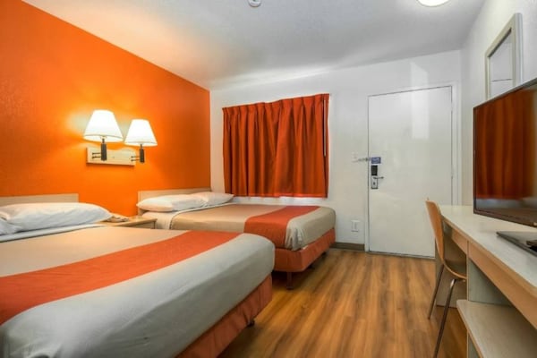 Foto van 2 Volledige Bedden | Niet Rokend - Vakantiehuis in Corona CA - BedRoom