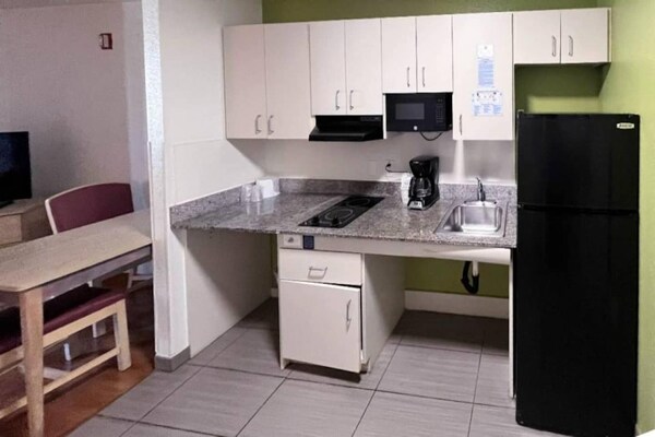 Foto van 1 tweepersoonsbed (queensize) | Niet-roken, Keuken - Kitchen