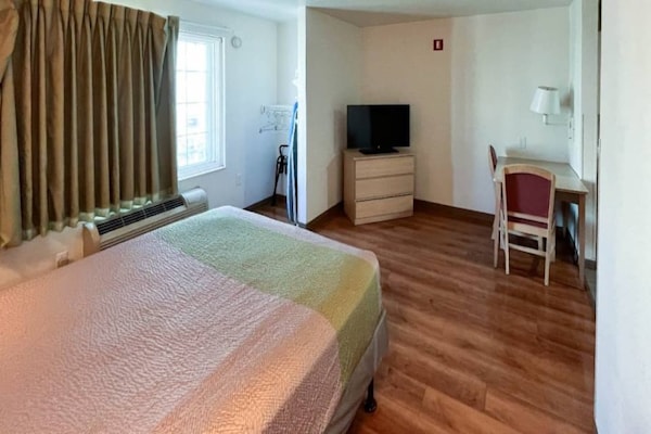 Foto van 1 tweepersoonsbed (queensize) | Niet-roken, Keuken - BedRoom