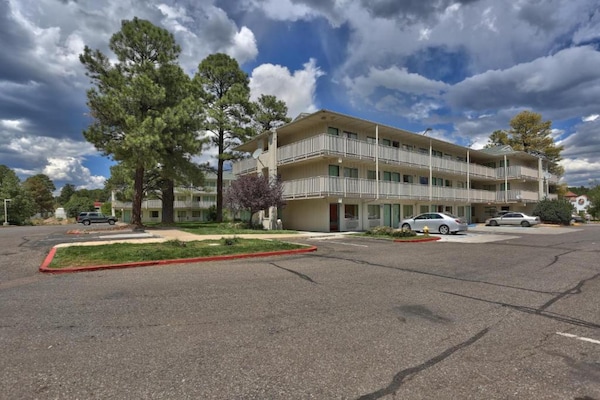 Foto van 2 tweepersoonsbedden | Keuken - Vakantiehuis in Flagstaff AZ - Outdoor