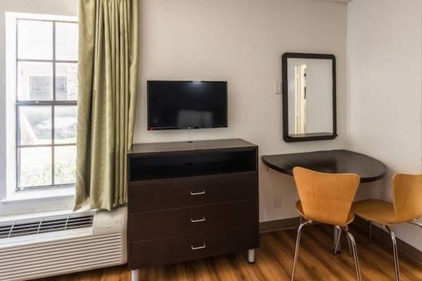 Foto van 1 kingsize bed | Suite, sm, slaapbank - Vakantiehuis in Dallas - Facilities