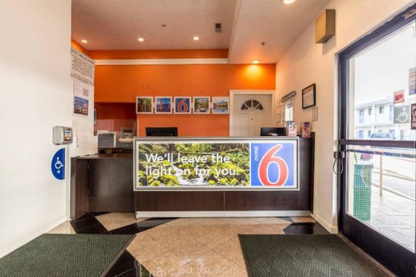 Foto van 2 tweepersoonsbedden | Toegankelijk voor mindervaliden | Badkuip | NSMK - FloorPlan