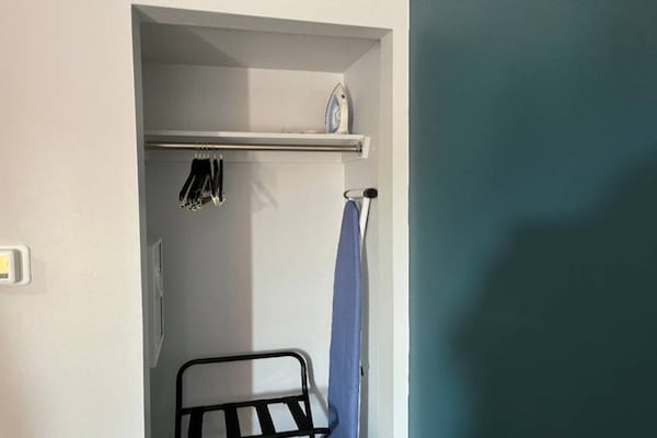 Foto van 2 tweepersoonsbedden (queensize) | Rookvrij, Keuken - Facilities