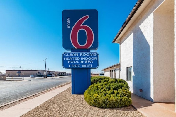 Foto van 2 tweepersoonsbedden (queensize) | Rookvrij - Vakantiehuis in Winslow - ExteriorSummer