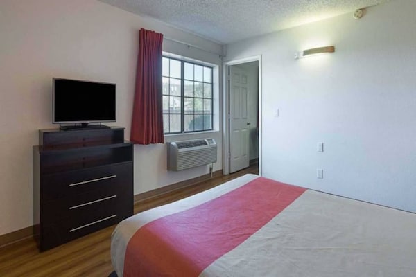 Foto van 1 tweepersoonsbed (queensize) | Rookvrij - Vakantiehuis in Williams - BedRoom