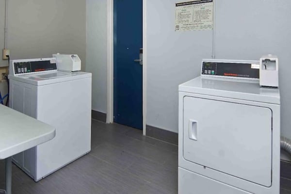 Foto van 2 tweepersoonsbedden (queensize) - Vakantiehuis in Fort Worth TX - Facilities