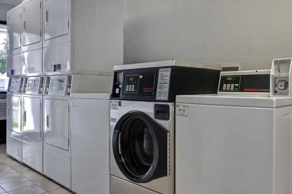 Foto van 2 tweepersoonsbedden | Rookvrij, Keuken - Vakantiehuis in Jacksonville - Facilities
