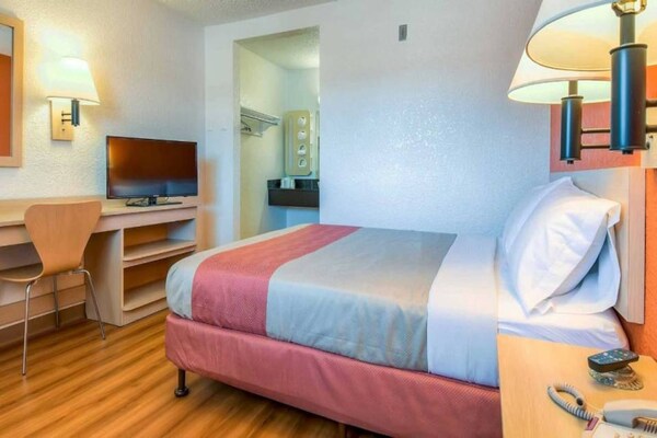 Foto van 1 tweepersoonsbed |Toegankelijk voor mindervaliden - BedRoom