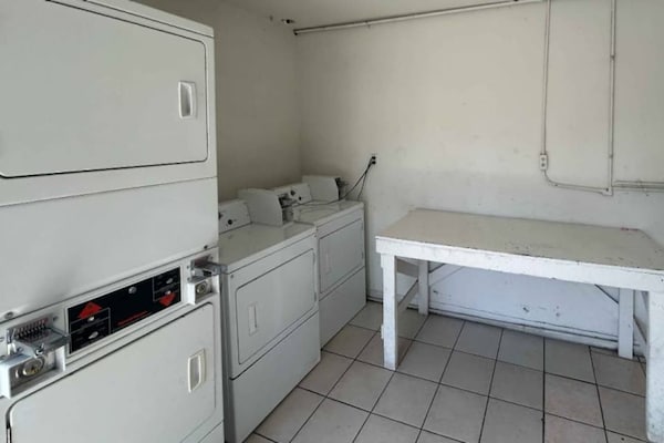 Foto van 2 tweepersoonsbedden | Toegankelijk voor mindervaliden | Micfridg - Facilities