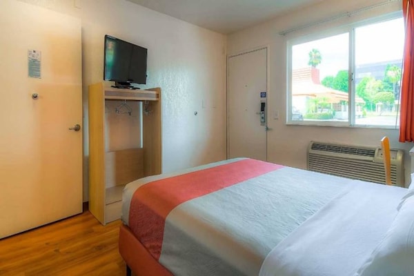 Foto van 1 tweepersoonsbed (Queensize) Nsmk | Westminster - Vakantiehuis in Westminster - BedRoom