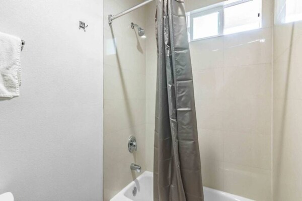 Foto van 1 King Bed | Niet Rokend - Vakantiehuis in Anaheim - Facilities