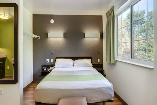 Foto van 1 tweepersoonsbed (queensize) | Niet-roken - Vakantiehuis in East Brunswick - BedRoom