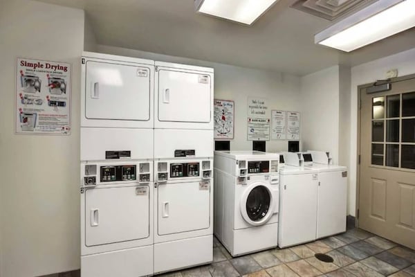 Foto van 1 tweepersoonsbed (queensize) | Niet-roken - Vakantiehuis in East Brunswick - Facilities