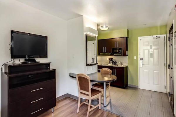 Foto van 1 tweepersoonsbed (queensize) | Niet-roken - Vakantiehuis in East Brunswick - Kitchen