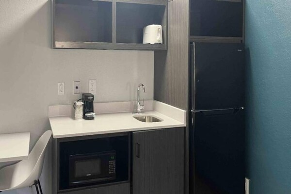 Foto van 1 kingsize bed | Roken toegestaan, Keuken - Vakantiehuis in Huntsville AL - Kitchen