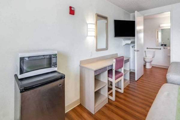 Foto van 2 tweepersoonsbedden (queensize) | Rookvrij - Vakantiehuis in Clarkston - Facilities