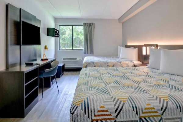 Foto van 2 tweepersoonsbedden | Rookvrij, Keuken - Vakantiehuis in Jacksonville - BedRoom