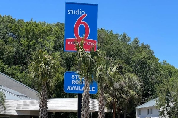 Foto van 2 tweepersoonsbedden | Rookvrij, Keuken - Vakantiehuis in Jacksonville - Facilities