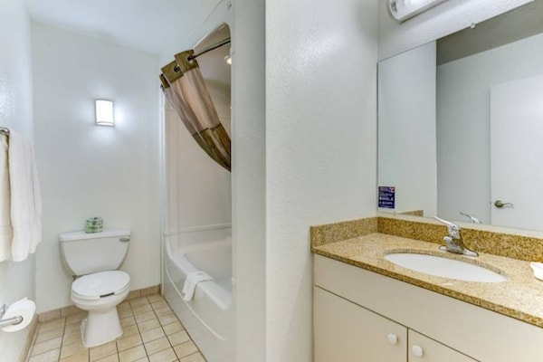 Foto van 2 tweepersoonsbedden |Roken toegestaan|Kissimmee - Vakantiehuis in Kissimmee - BedRoom