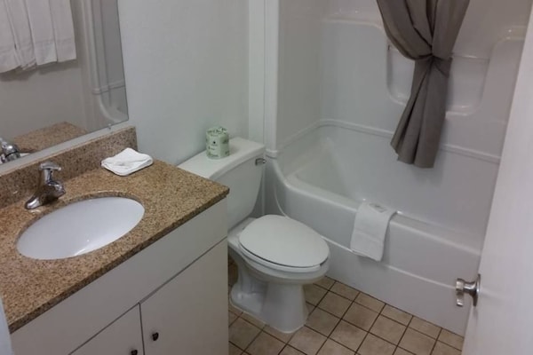 Foto van 2 tweepersoonsbedden |Roken toegestaan|Kissimmee - Vakantiehuis in Kissimmee - Facilities