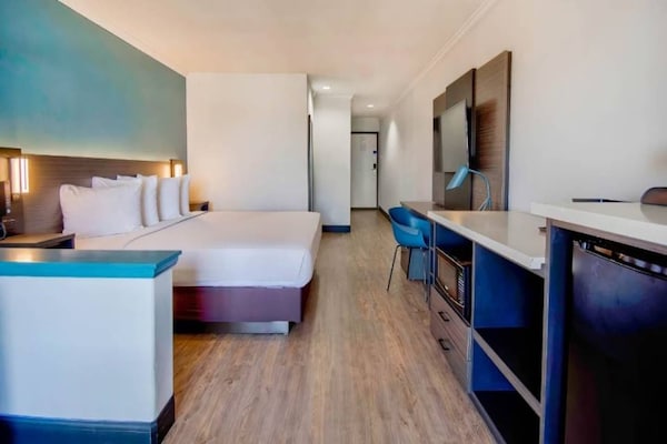 Foto van 1 tweepersoonsbed (queensize) | Rookvrij - Vakantiehuis in Lawndale - BedRoom