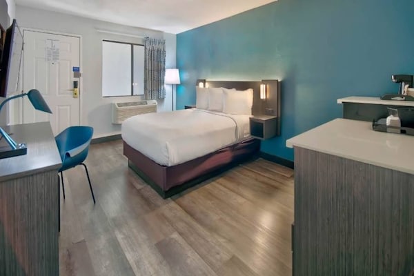 Foto van 1 tweepersoonsbed (queensize) | Rookvrij - Vakantiehuis in Lawndale - BedRoom