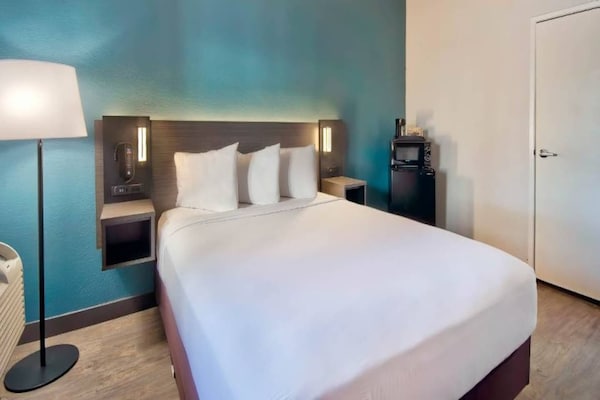 Foto van 1 tweepersoonsbed (queensize) | Rookvrij - Vakantiehuis in Lawndale - BedRoom