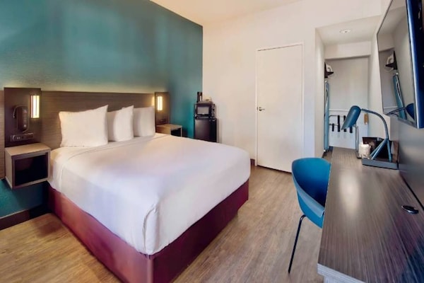 Foto van 1 tweepersoonsbed (queensize) | Rookvrij - Vakantiehuis in Lawndale - BedRoom