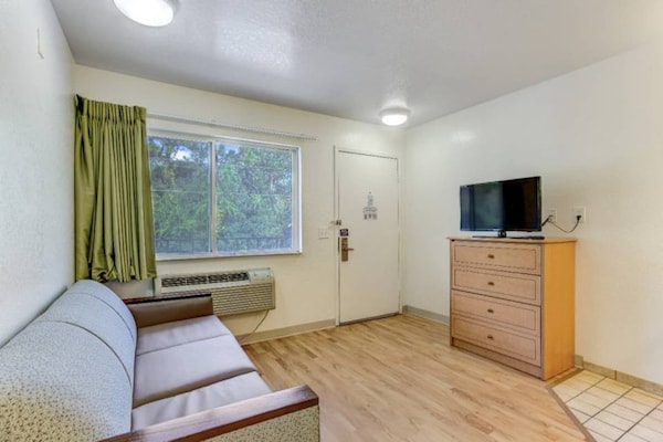 Foto van 2 tweepersoonsbedden | Rookvrij - Vakantiehuis in Kissimmee - BedRoom