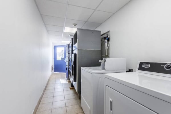 Foto van 2 tweepersoonsbedden (queensize) | Roken toegestaan - Facilities