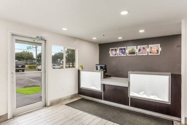 Foto van 1 tweepersoonsbed (queensize) | Niet-roken - Vakantiehuis in Jacksonville - FloorPlan
