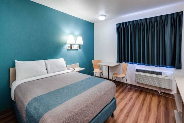 Foto van 1 tweepersoonsbed (queensize) | Rookvrij - Vakantiehuis in Spokane - BedRoom
