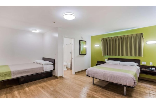Foto van 2 tweepersoonsbedden | Roken toegestaan | Jacksonville - BedRoom